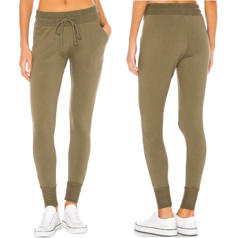 FREE PEOPLE Movement Sunny Skinny Sweatpants. Size Medium.